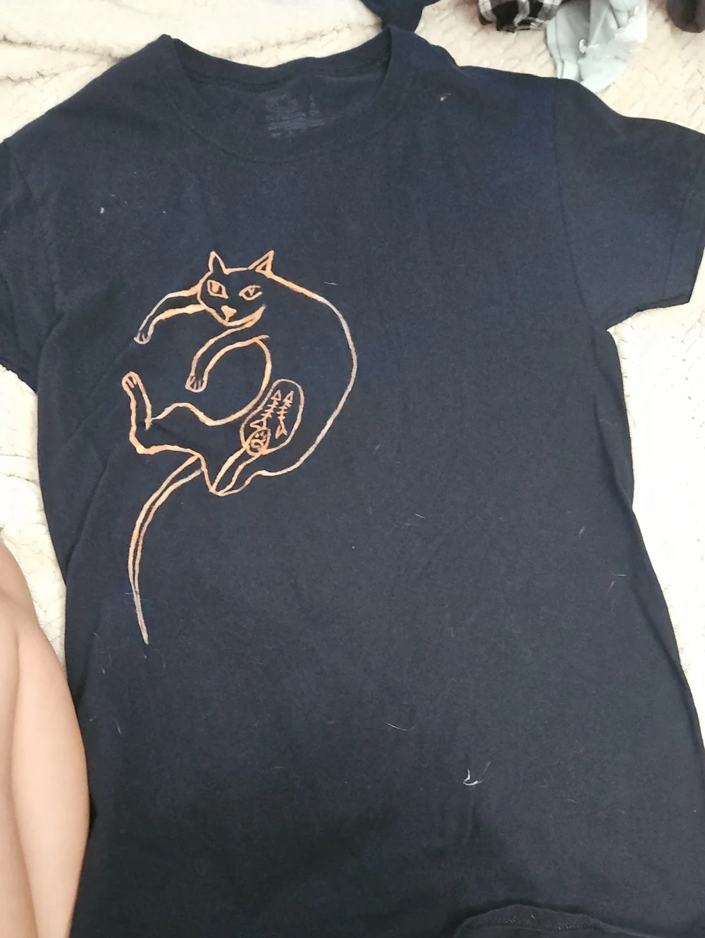 Fruit of the Loom Black Tee with Copper Cat Graphic